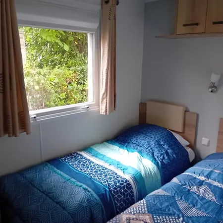 Chalet 3 Chambres 6 Pers Tohapi 3 Etoiles- Direct Proprio- Plusieurs Logements Ivry-la-Bataille Room photo